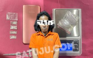 Satresnarkoba Polres Bengkalis Ungkap Kasus Peredaran Sabu, Pengedar Dibekuk di Sungai Selari